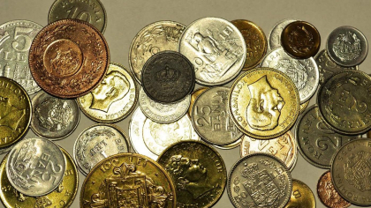 Moneda de 10 bani care se vinde cu aproape 100.000 de lei. De ce valorează atât de mult