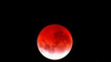 Eclipsă de Lună pe 07 septembrie 2025. Cum poate fi văzută LIVE eclipsa totală de Lună Sângerie
