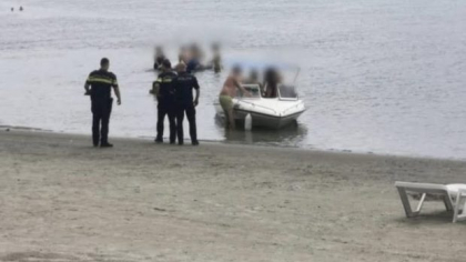Doi copii de nouă ani au ajuns la spital după ce au fost loviți de un ski-jet în apele Dunării. Șoferul era beat 