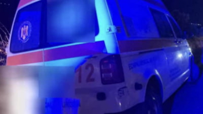 Un bărbat beat a furat o ambulanță din Giurgiu. A reușit să ajungă în alt județ înainte să fie oprit de polițiști, după o intervenție ca-n filme
