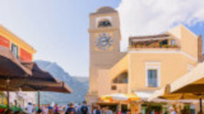 O celebră destinație turistică interzice promovările insistente adresate turiștilor. Ce riscă cei care încalcă regula