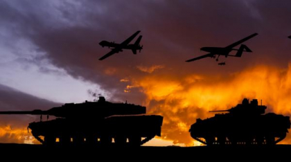 Radu Tudor, într-un interviu pentru presa olandeză: "Rusia ne provoacă. Vrem să vedem mai multe apărări aeriene pe flancul estic"