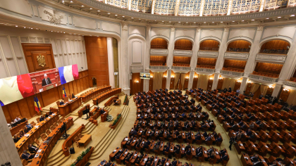 Parlamentul îşi alege marți preşedinţii celor două Camere. Grindeanu a fost propus la Camera Deputaților, Mircea Abrudean la Senat