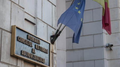 CNA cere TikTok analiza unor conturi cu „comportament inautentic coordonat”