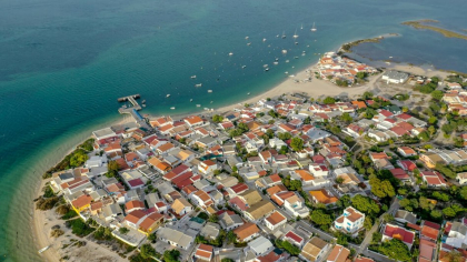 Insula superbă pe care trebuie să o vizităm în această vară! Nu mulți turiști cunosc acest loc
