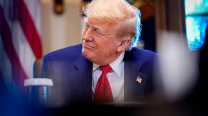 Trump spune că sună ceasul pentru 150 de țări: ori încheie un acord, ori vor plăti tarife mai mari