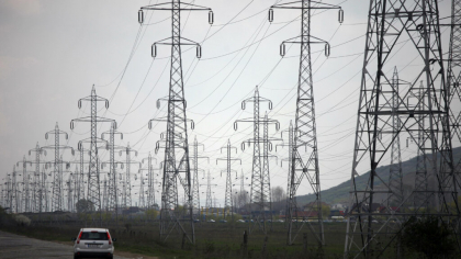Consumatorii casnici care vor beneficia de tichete valorice la energie electrică de la 1 iulie