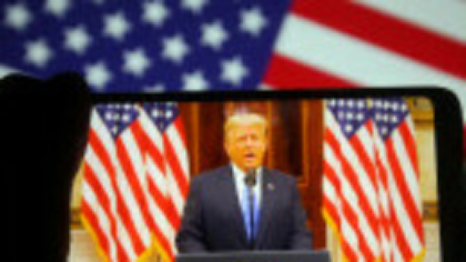 Trump Organization intră pe piaţa telefoniei mobile. Cât costă și cum arată smartphone-ul Trump Mobile. FOTO