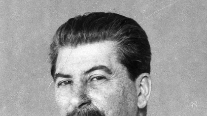 Comuniştii ruşi mai fac un pas către reabilitarea lui Stalin