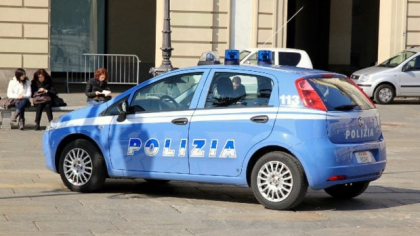 Un român a murit în drum spre muncă, în Italia. Victima ținea o țigară în mână