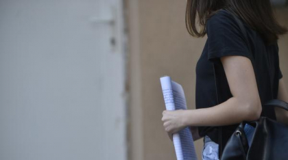 Bacalaureat 2025. Candidaţii susţin proba scrisă la Limba şi literatura maternă, ultima din sesiunea de vară a examenului
