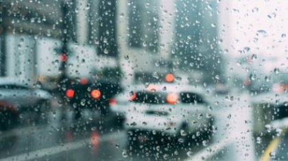 Noi alerte de la meteorologi. Avertizările de vreme rea, prelungite HARTĂ