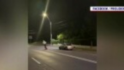 Un tânăr din Galați care a fugit cu trotineta de polițiștii aflați în autospecială a fost amendat cu peste 3.200 lei