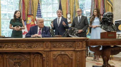CNN: Culise din Situation Room. Cum a decis Trump să amâne atacurile împotriva Iranului