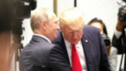 Donald Trump își asumă rolul de mediator în conflictul din Ucraina. A vorbit la telefon cu Zelenski și Putin