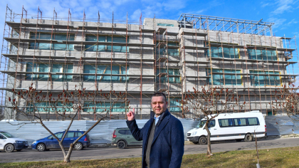 Sumă istorică, obținută de Primăria Sectorului 6 într-o singură zi, din fonduri europene: peste 176 de milioane de lei. Ciucu: Acești bani ne oferă o gură de aer să continuăm proiectele în forță (FOTO)