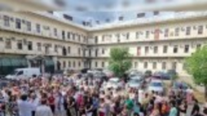Cât ar economisi Guvernul după ce a tăiat sporul „de condiții vătămătoare”. Unii angajați ar putea pierde 1.200 de lei lunar