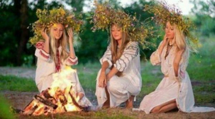 Sărbătoarea Sânzienelor la români