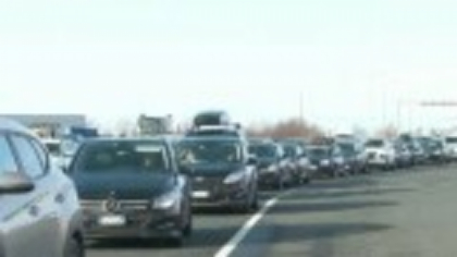 Trafic aglomerat pe DN 5 Giurgiu-Ruse, pe sensul de ieşire din ţară. Rute alternative