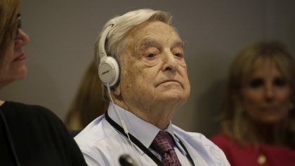 Trump îi declară război lui Soros, pe care îl acuză că finanţează proteste violente în SUA: „Nu vom permite acestor nebuni să mai sfâşie America. Soros şi grupul său de psihopaţi au provocat mari daune ţării noastre”