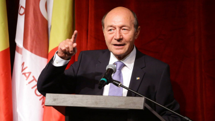 Traian Băsescu, anunț înainte de turul 2: Românii aleg între Rusia și Vest. Noi românii decidem!