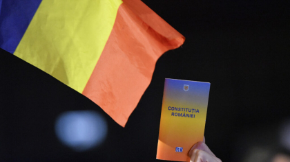 Ce modificări la Constituție ar propune candidații la prezidențiale?/Șandru: România, republică după model american/Funeriu: Suspendarea președintelui, cu avizul CCR