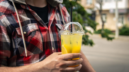 Slushie-urile, pericol ascuns pentru copii. Zeci de cazuri ajunse la urgență