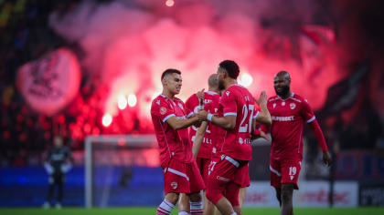 „Toți sunt de vânzare!” Dinamo negociază cu FCSB. Dennis Politic e dorit de campioana României