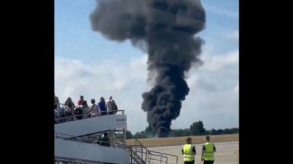 Un avion de mici dimensiuni s-a prăbușit la aeroportul Southend din Londra. Impactul cu solul, ca o „minge de foc uriașă”