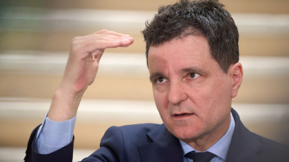 Nicușor Dan cere Parlamentului înființarea Comandamentului Nodului Logistic în România