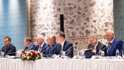Rusia ar fi amenințat Ucraina la negocierile de pace. „Am luptat împotriva Suediei 21 de ani. Cât timp sunteți dispuși să luptați?”, ar fi spus Medinski