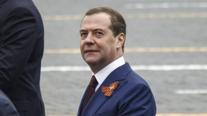 Medvedev: Vestul este aproape de declanșarea unui război total cu Rusia