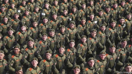 Ce ar face concret candidații în cazul în care Republica Moldova ar fi atacată de Rusia