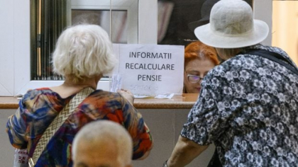 Creșterea cursului euro a lovit și în pensiile românilor. Suma pierdută de aceștia în doar o săptămână