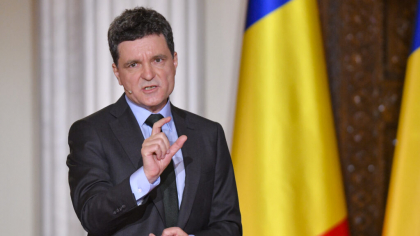 Nicușor Dan, plângere penală pe numele Elenei Lasconi pentru fals și înșelăciune