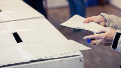 Külföldön elindult a szavazás, mit kell tudni a szavazásról