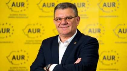 Un deputat trecut prin PSD, AUR și SOS România a contestat la CCR rezultatul alegerilor prezidențiale