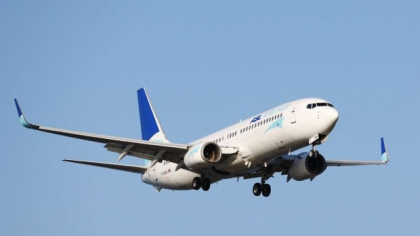 Un Boeing 737 a aterizat de urgență, după ce o explozie a zguduit avionul. „Încă îmi tremură picioarele”