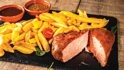 Şase ani de Afaceri de la zero şi primii noştri milionari: Bear King, un restaurant specializat în wurstgeri din Târgu-Mureş, a creat 7 locuri de muncă