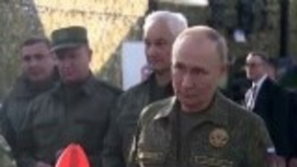 Ce a spus șeful MI6 despre Vladimir Putin, în timpul vizitei lui Donald Trump. „Ne duce cu zăhărelul”