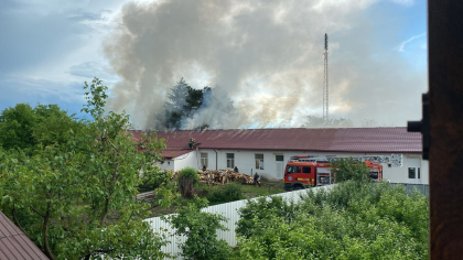 Incendiu la o școală din Vrancea. Zeci de elevi și trei profesori s-au autoevacuat