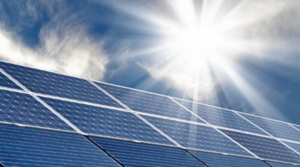 Credite garantate de stat pentru panouri fotovoltaice - propunerea unui fost europarlamentar