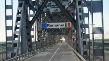 Blocaj la ieșirea din țară, spre Bulgaria. Lucrările la Podul Prieteniei lungesc durata călătoriilor spre destinațiile de vacanță