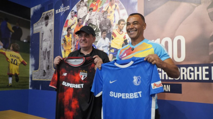 Întâlnire între legende la Constanţa: Gheorghe Hagi şi Cafu