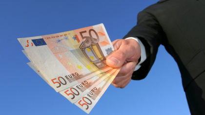 Comisia Europeană alocă 11,5 milioane de euro pentru fermierii români. Sprijini după pagubele cauzate de vreme