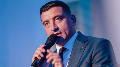 George Simion s-a întors în Franța cu un nou discurs: Se răspândește o infecție; nu vrem să ne întoarcem la comunism