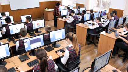 Admitere liceu 2025. Cum funcționează algoritmul de repartizare computerizată. Ce trebuie să știe elevii și părinții