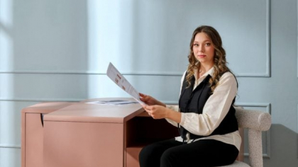Mobexpert a produs comoda multifuncţională proiectată de studenta câştigătoare a competiţiei Inspodesign. Cum arată prototipul!