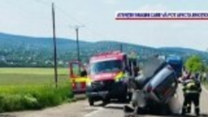 Accident mortal în Botoșani. O bătrână de 85 de ani, pasageră, găsită moartă pe câmp la ore bune după impact