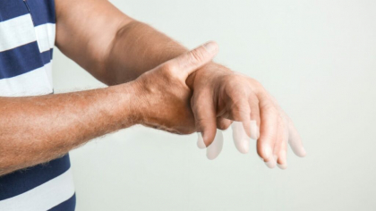 Un nou biomarker dintr-o secreție naturală poate ajuta la depistarea timpurie a Parkinsonului cu 94% acuratețe